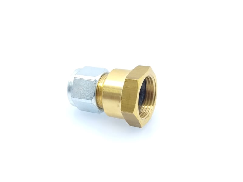 M16×1.5 STRAIGHT CONNECTOR FOR FARO PIPE D.8 MM (FOR TRUMA REGULATORS)