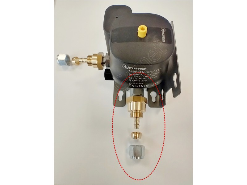 M20×1.5 STRAIGHT CONNECTOR FOR FARO PIPE D.8 MM (FOR TRUMA REGULATORS)