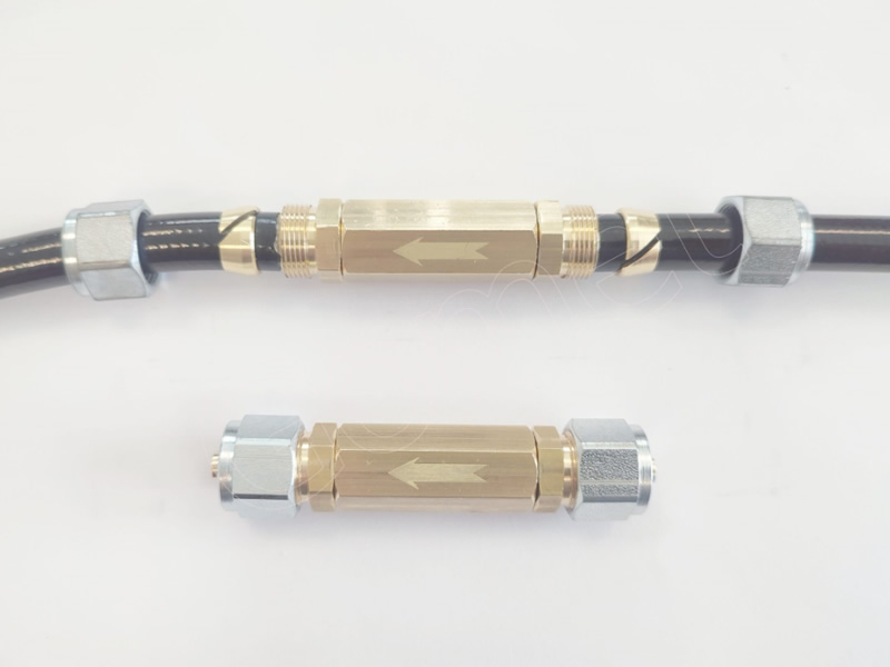 ONE-WAY VALVE FOR THERMOPLASTIC PIPE COUPLING D. 8 MM