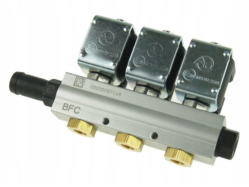 AC W01 BFC (2 OHM) 3 CYLINDER INJECTOR RAIL